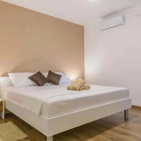 Vila Luxury Vision Mravince